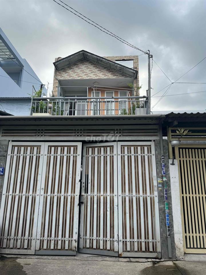 CHÍNH CHỦ CẦN BÁN NHÀ SHR HẺM XE HƠI THÔNG, CÓ SÂN ĐẬU Ô TÔ