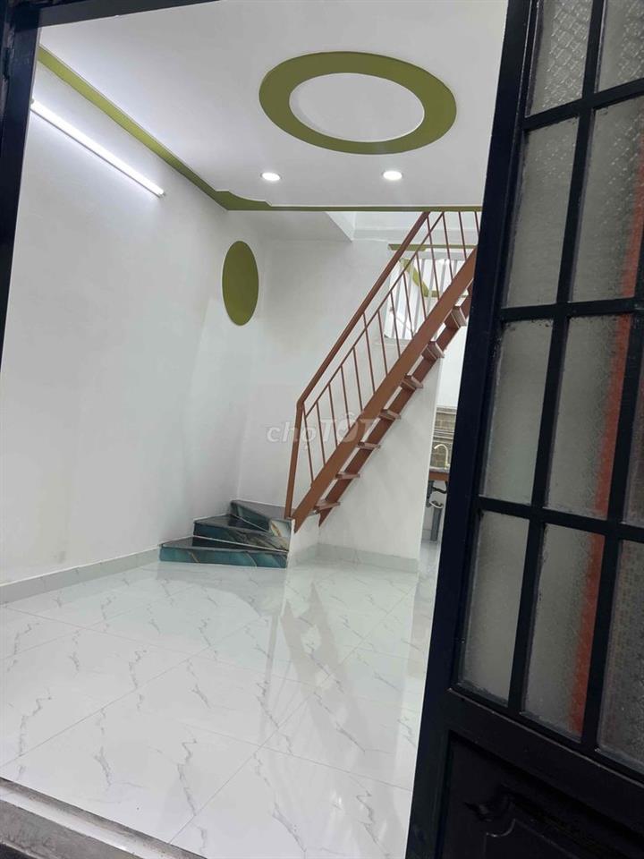 cho thuê nhà nguyên căn nhỏ đẹp sạch sẽ mới hoàn toàn