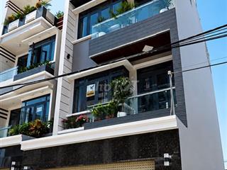BÁN NHÀ PHỐ ĐẸP HIỆN ĐẠI GẦN QUẬN 7 GIÁ CHỈ DƯỚI 10 TỶ