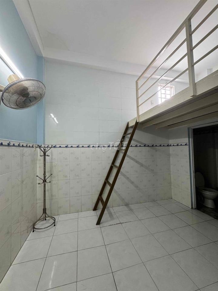 Cho thuê phòng gần Chung Cư Thạnh Lộc Q.12