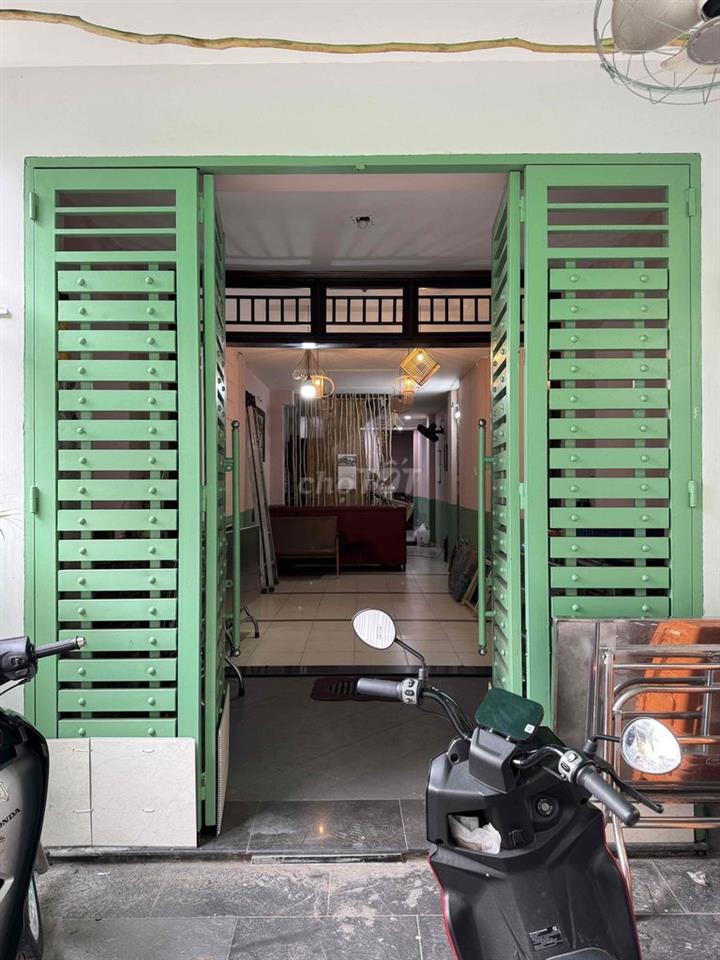 Mặt bằng HXH giá rẻ kế phố ẩm thực Phan Xích Long