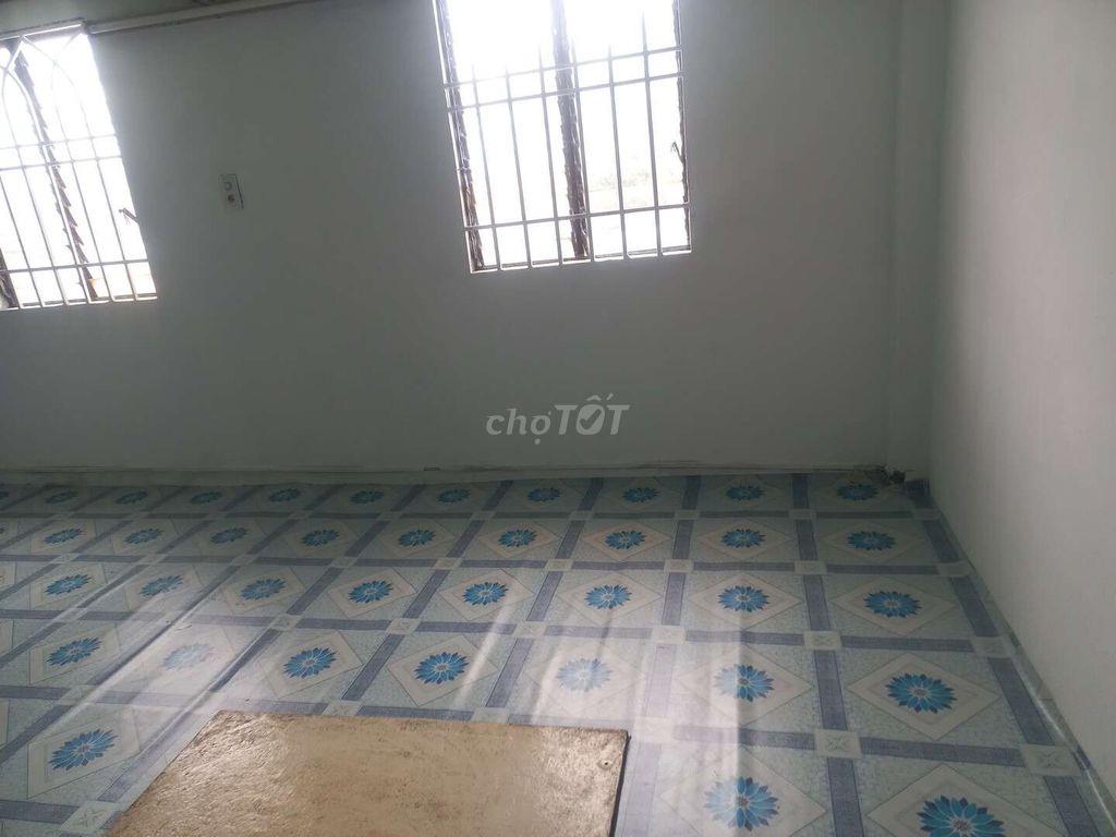 Nhà cho thuê giá rẻ, rộng rãi thoáng mát - Phù hợp gia đình