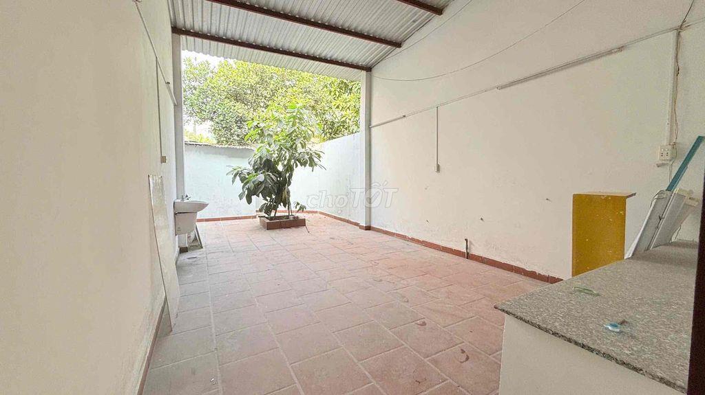 Cho Thuê Nhà Mặt Tiền Huỳnh Tấn Phát