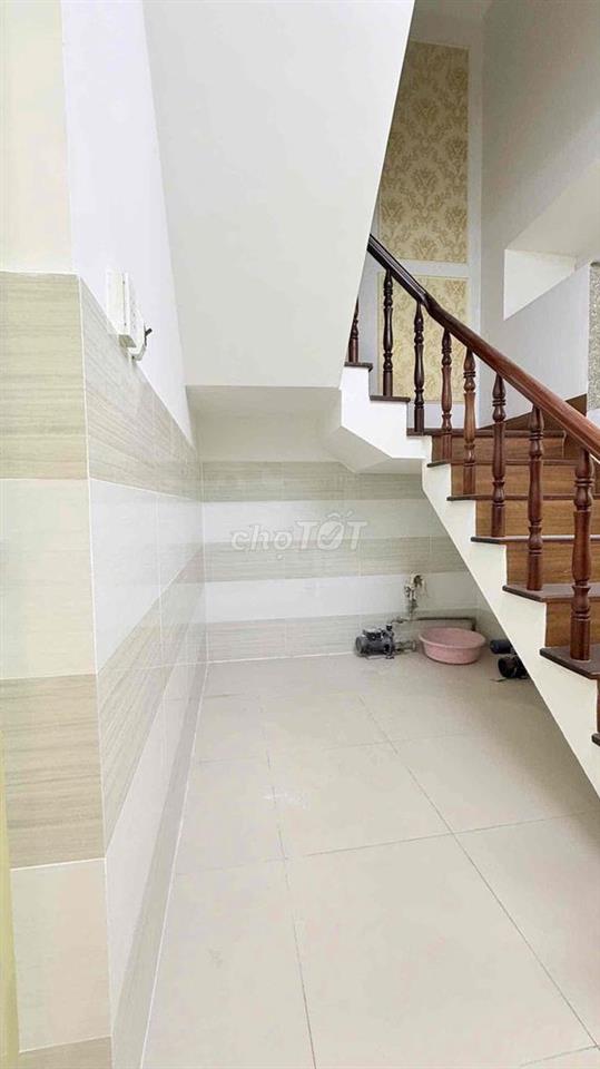 Cho Thuê Nhà Mặt Tiền Huỳnh Tấn Phát