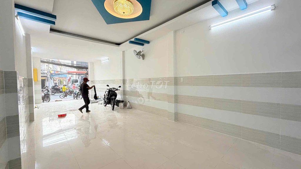 Cho Thuê Nhà Mặt Tiền Huỳnh Tấn Phát