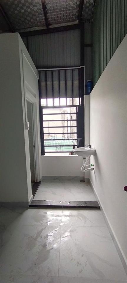 CHO THUÊ NHÀ NGUYÊN CĂN – QUẬN 7 - NHÀ ĐẸP – DỌN VÀO Ở NGAY