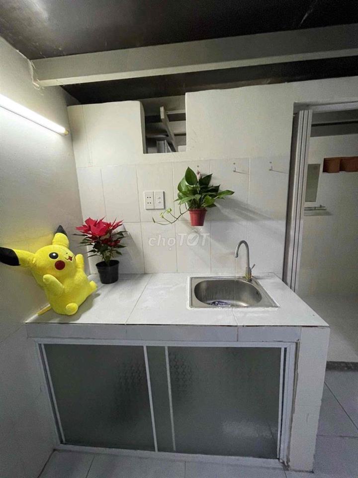 DUPLEX THƯỜNG/CỬA SỔ GẦN ĐH UFM 10’