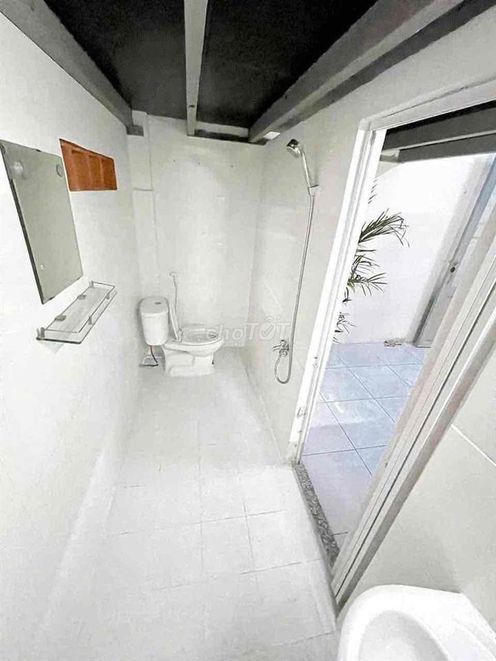 DUPLEX THƯỜNG/CỬA SỔ GẦN ĐH UFM 10’