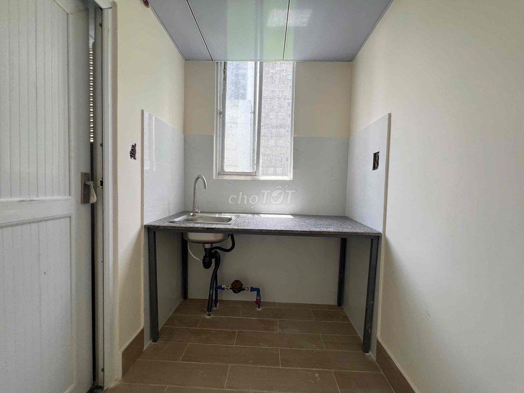 STUDIO CỬA SỔ CÁCH ĐH TÔN ĐỨC THẮNG 2km