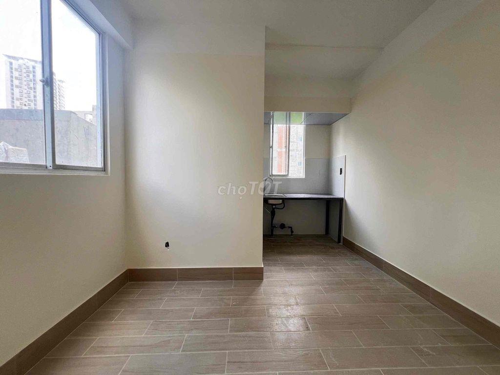STUDIO CỬA SỔ CÁCH ĐH TÔN ĐỨC THẮNG 2km