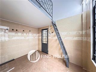DUPLEX CỬA SỔ GẦN ĐH UFM