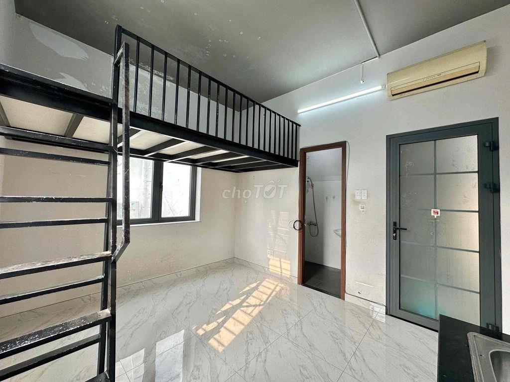 DUPLEX CỬA SỔ GẦN ĐH UFM