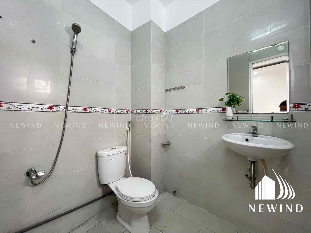 STUDIO CỬA SỔ FULL NỘI THẤT GẦN ĐH UFM