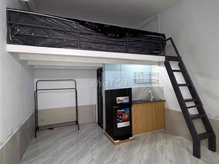 GÁC LỬNG RỘNG 30m2 ĐẦY ĐỦ NỘI THỨC CÁCH UFM 2km