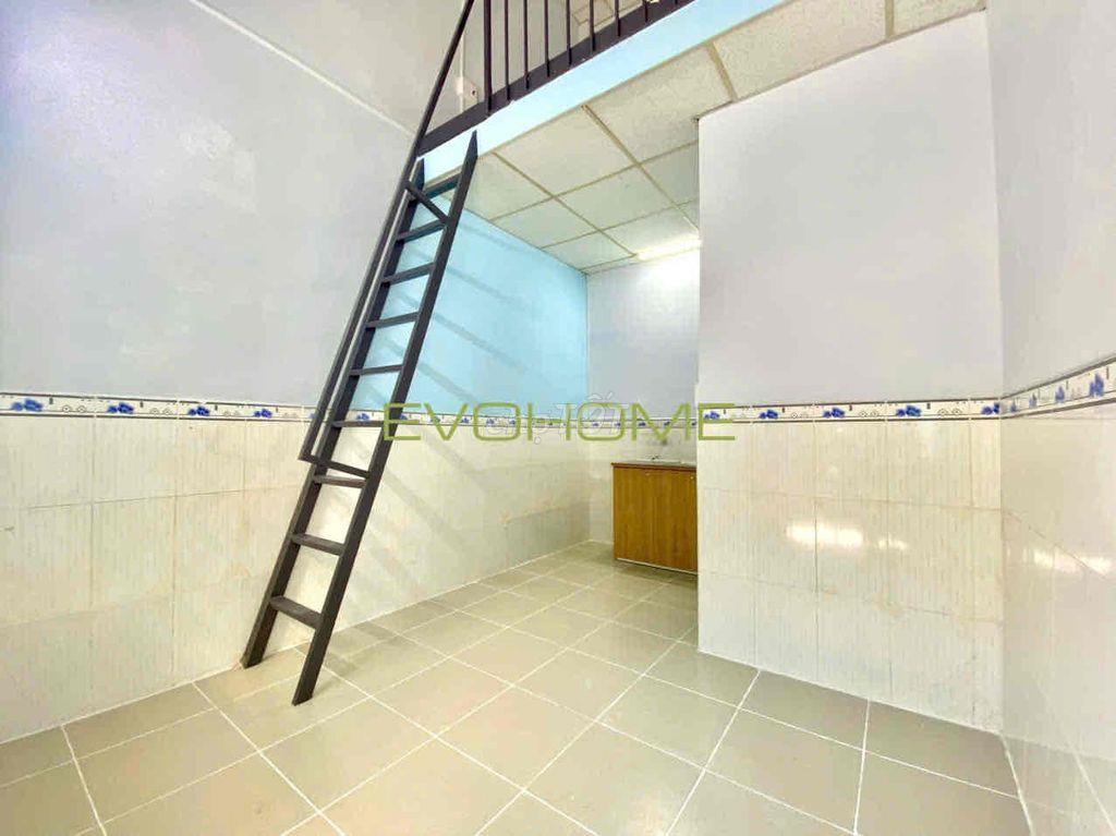 GÁC LỬNG RỘNG 30m2 ĐẦY ĐỦ NỘI THỨC CÁCH UFM 2km