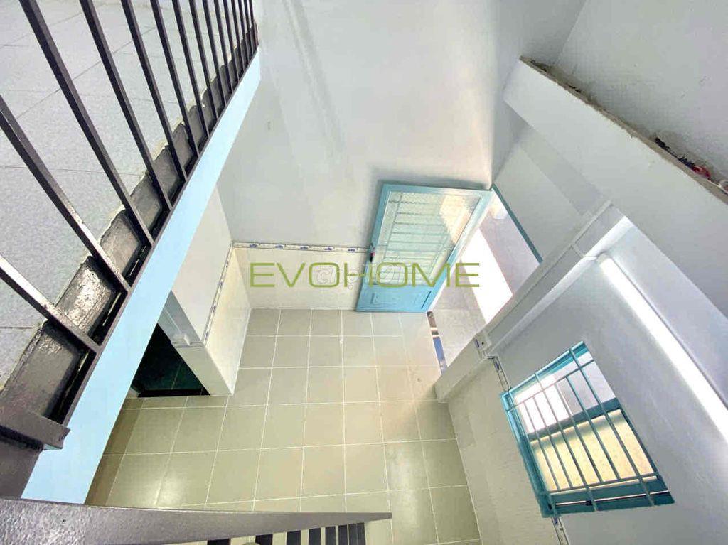 GÁC LỬNG RỘNG 30m2 ĐẦY ĐỦ NỘI THỨC CÁCH UFM 2km