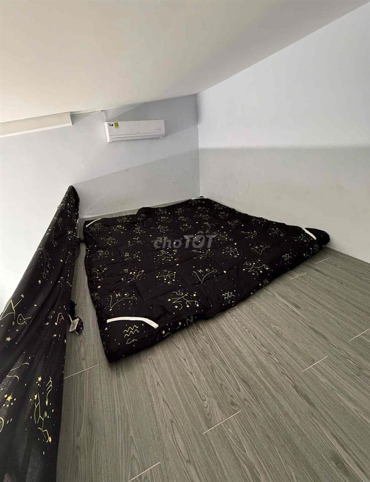 GÁC LỬNG RỘNG 30m2 ĐẦY ĐỦ NỘI THỨC CÁCH UFM 2km