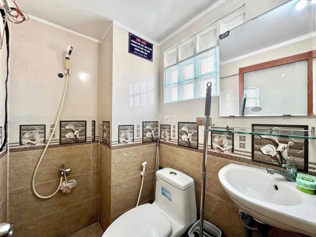PHÒNG GÁC CAO 1m7 ĐIỆN NHÀ NƯỚC GẦN ĐH UFM