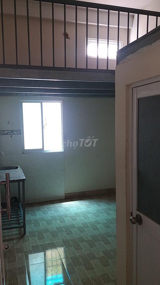 Cho Thuê Phòng 20m2 Giá 2T8.Có Gác Lững,Cửa Sổ Riêng,An Ninh,Yên Tĩnh.