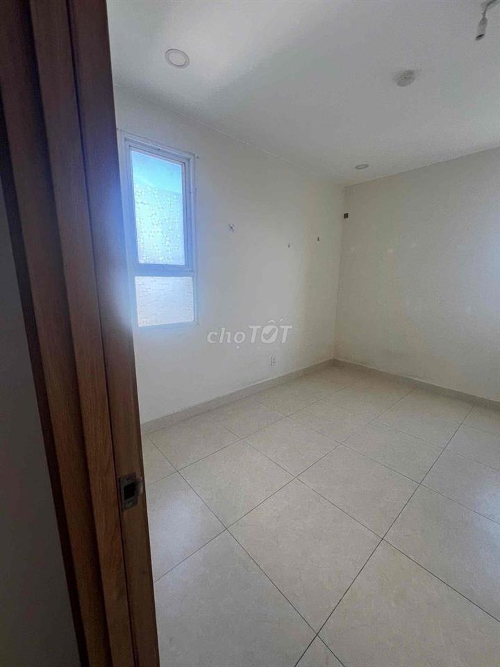 CHO THUÊ PHÒNG TRỐNG CĂN HỘ 79m DRH