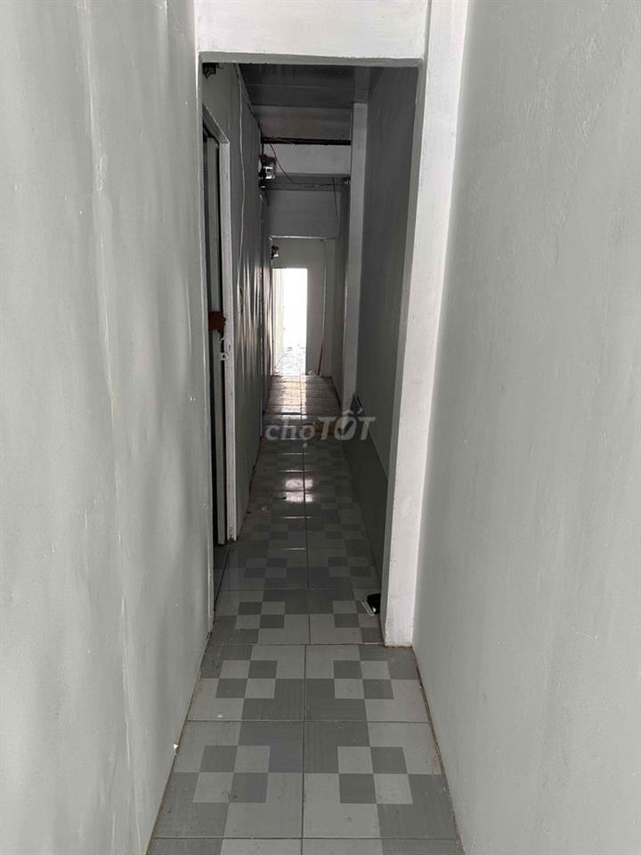 cho thuê phòng trọ ngay chợ phạm thế hiểm Q8