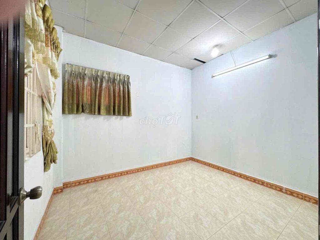 NHÀ NGUYÊN CĂN NGAY GẦN VÒNG XOAY LĂNG CHA CẢ - GẦN GA T3 - GẦN LOTTLE