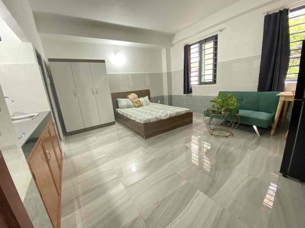 CĂN HỘ STUDIO CỬA SỔ TRỜI FULL NỘI THẤT!!
