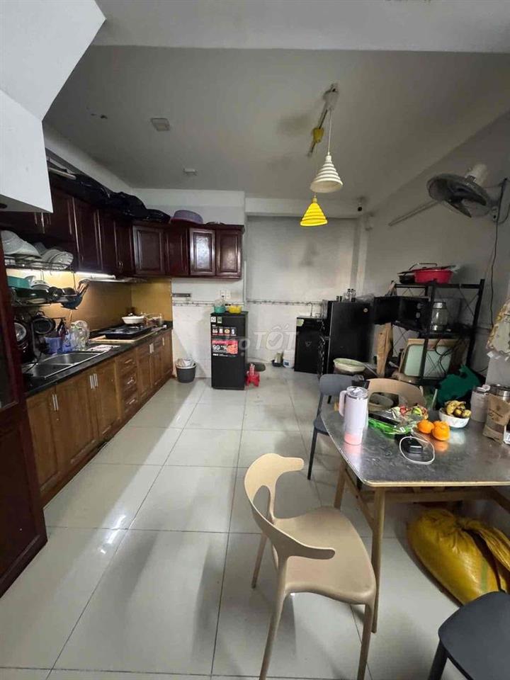 SHARE PHÒNG (NHÀ NGUYÊN CĂN) gần Aeon mall Tân Phú