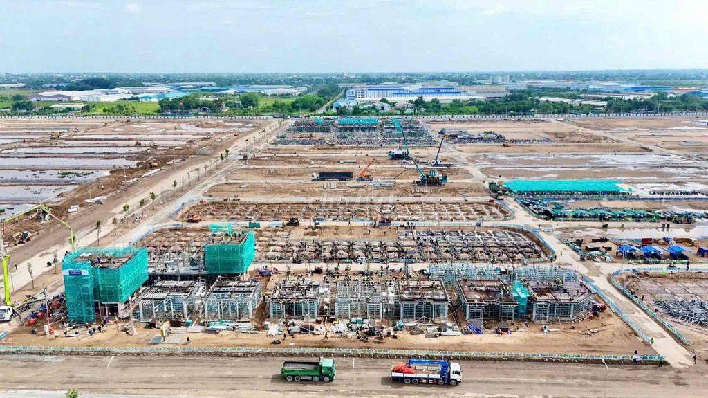 CĂN XẺ KHE 80m² XÂY THÔ - KHÔNG GIAN SỐNG ĐẲNG CẤP NHƯ SONG LẬP