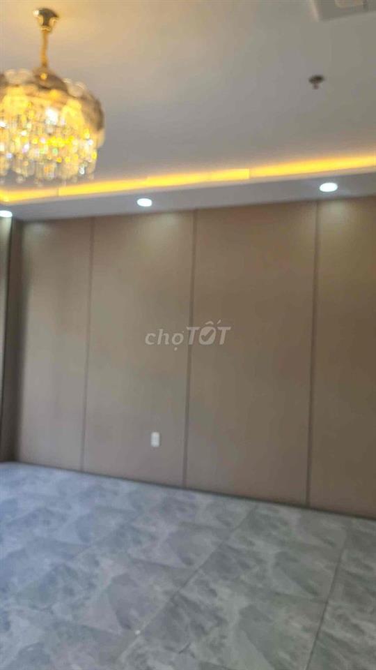 NHÀ PHỐ THƯƠNG MẠI 5 TẦNG 1 SÂN VƯỜN HỒ THIÊN NGA