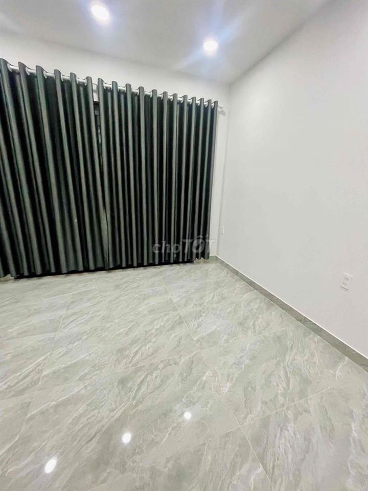 Cho thuê phòng nhà mới xây đường số 3