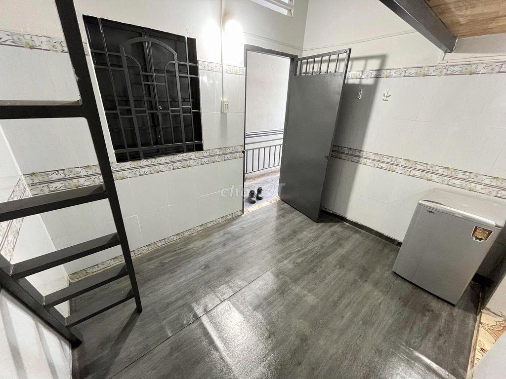 Phòng trệt Bình Chiểu 2.5tr, 20m², không chung chủ, gần Chợ Đầu Mối