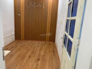 Cho thuê nhà, DT 45m2, ngõ 210 Hoàng Quốc Việt