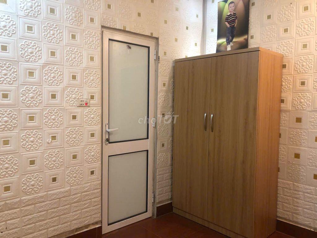 Bán nhà ngõ 68 Cầu Giấy, 43m², sổ đỏ chính chủ, 7 tỷ có thương lượng