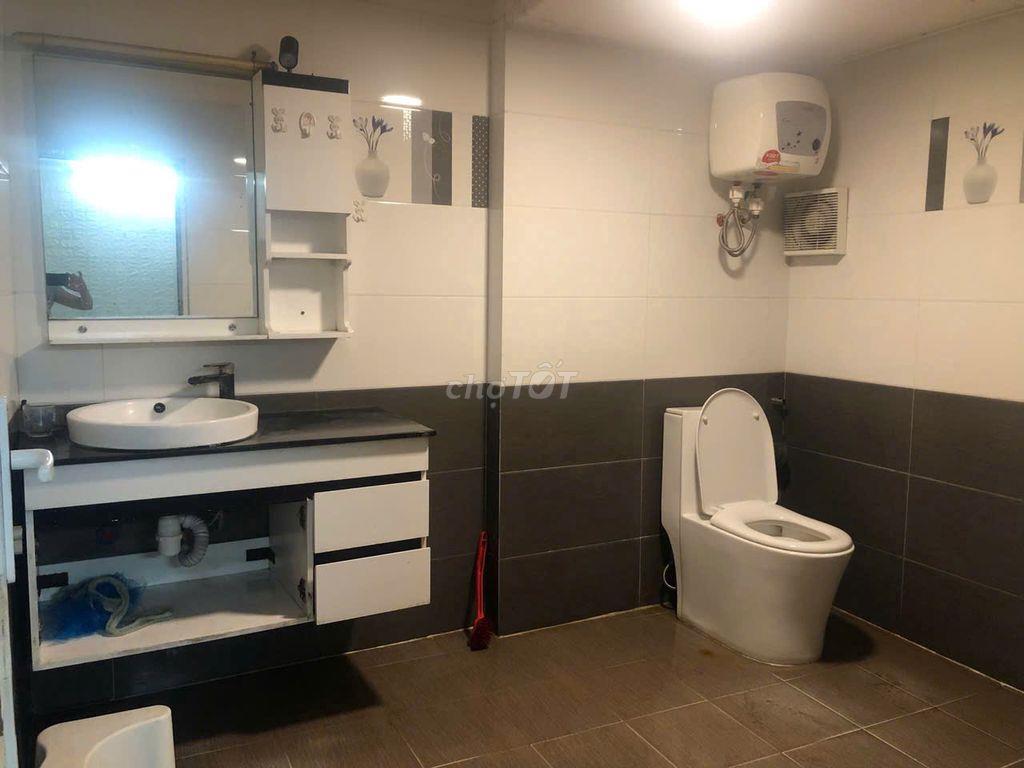 Bán nhà ngõ 68 Cầu Giấy, 43m², sổ đỏ chính chủ, 7 tỷ có thương lượng
