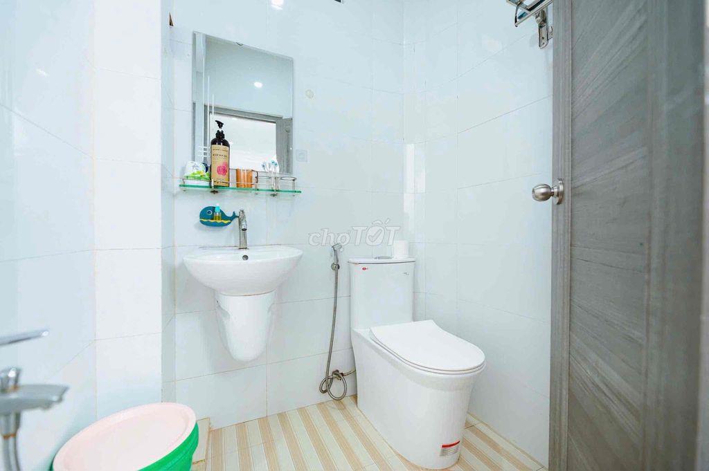 Cho thuê nhà nguyên căn đầy đủ nội thất