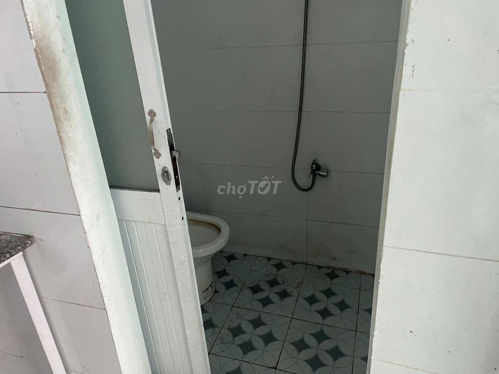 MB kinh doanh ĐT 743C - T+ Gác đúc , giá 7tr/ tháng