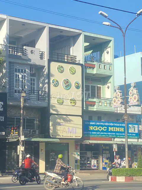 Nhà cho thuê Bến Lức