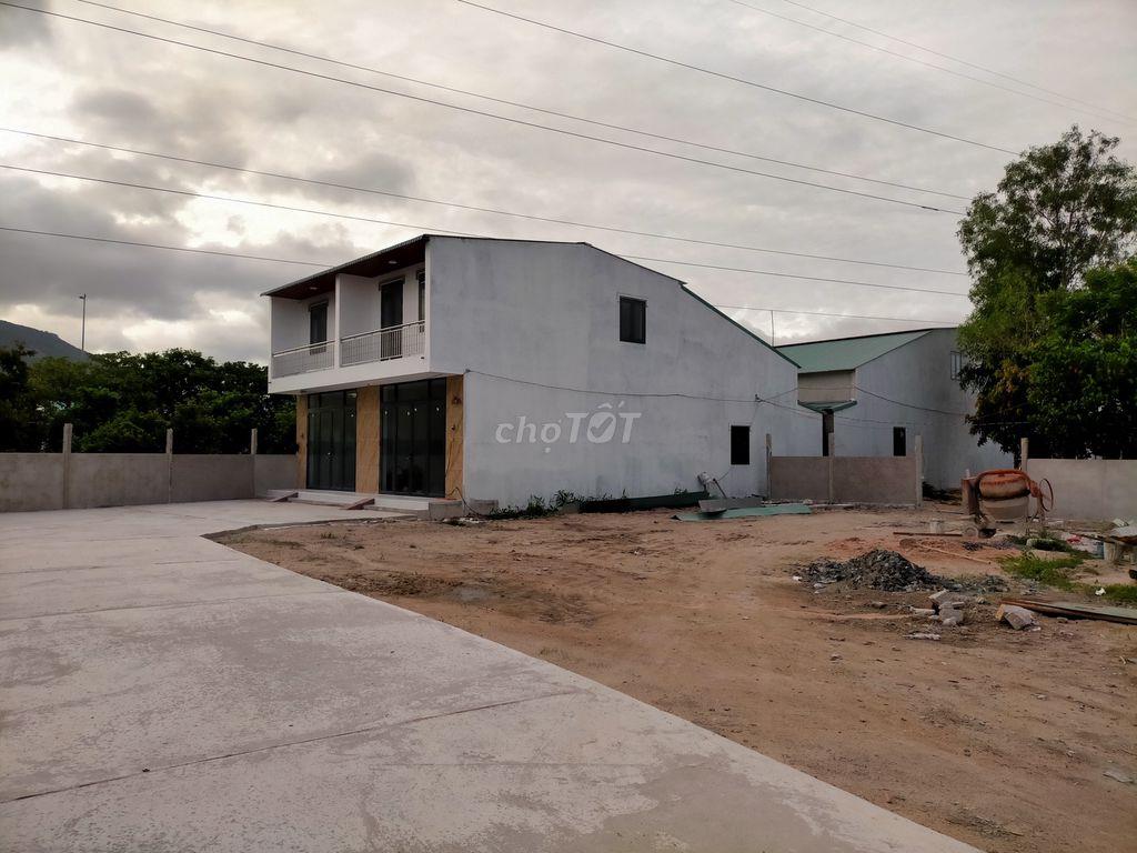 Nhà nguyên căn ở kết hợp kinh doanh tại phú mỹ