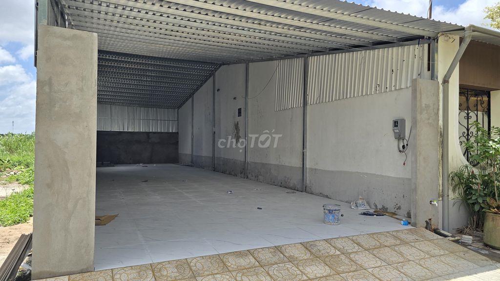 Kho / nhà cho thuê 6x20m
