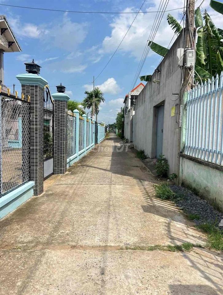 Bán nhà gia re gia ngộp