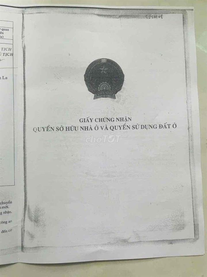 bán dùm bà cô căn nhà nhỏ trong hẻm