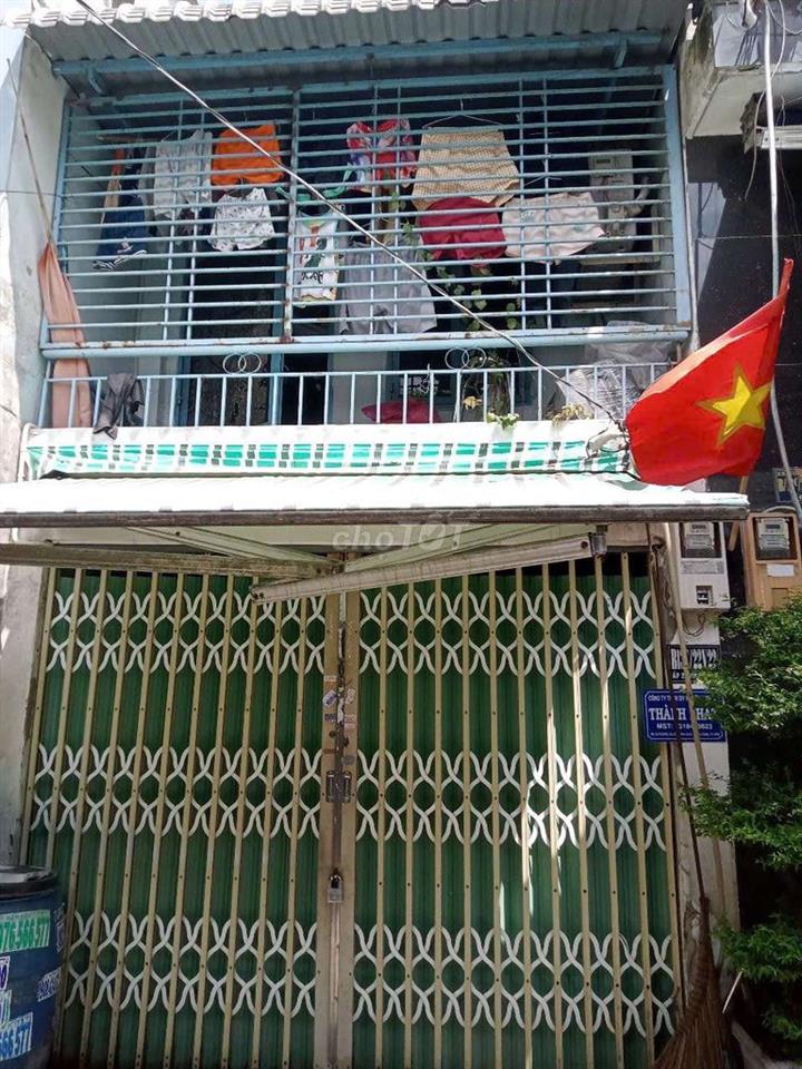 Bán nhà nhỏ đổ suốt 3×8 dân cư đông gần trường học ,quốc lộ 1,tktanquy
