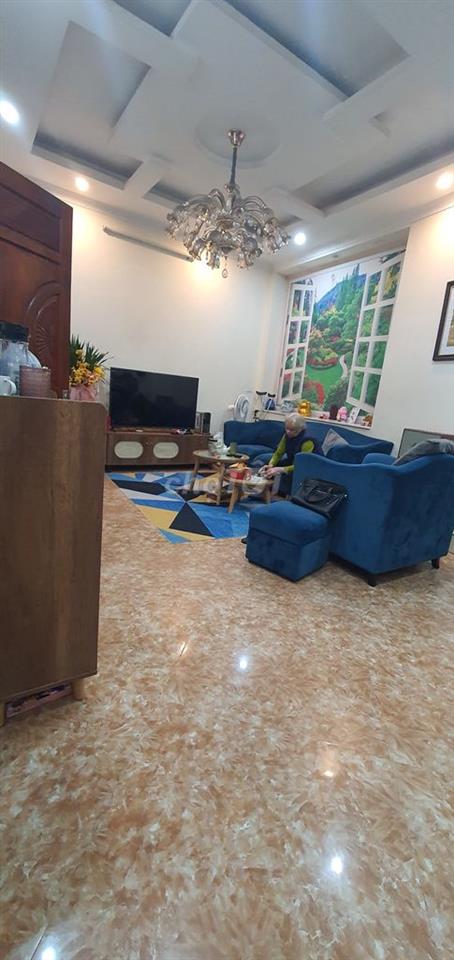Cho thuê nhà nội thất đầy đủ ngõ 198 Xã Đàn