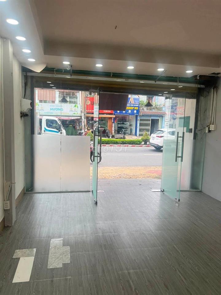Cho thuê nhà mặt tiền kinh doanh 67,5m2 chỉ 10tr/tháng ngay Phú Lợi