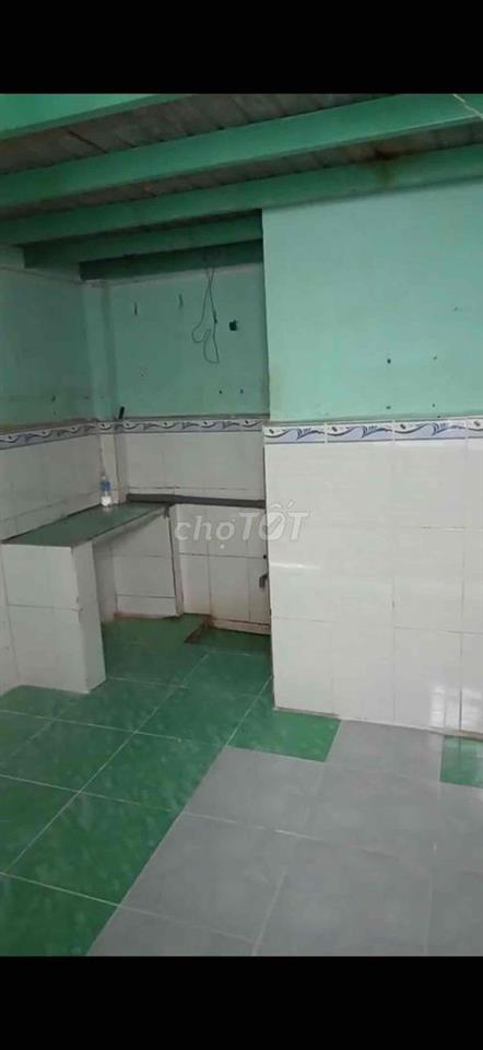 35 phòng giá thuê 30tr hợp đồng 10 năm cọc 100tr