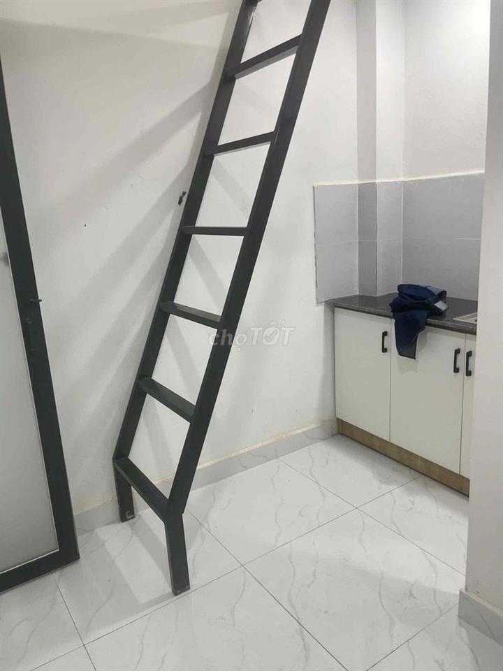pass phòng lê văn sỹ. phòng sạch đẹp