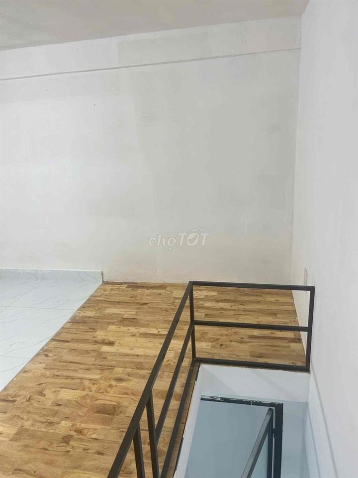 pass phòng lê văn sỹ. phòng sạch đẹp