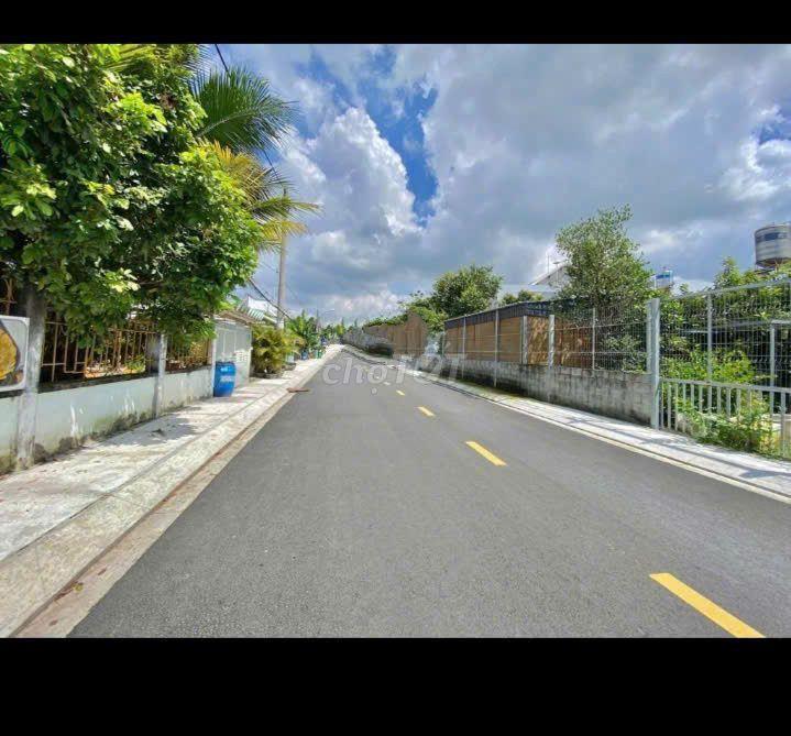 BÁN GẤP 100M2 ĐẤT THỔ CƯ GẦN KCN TÂY BẮC GIÁ CHỈ 1 TỶ 5 -SỔ HỒNG RIÊNG