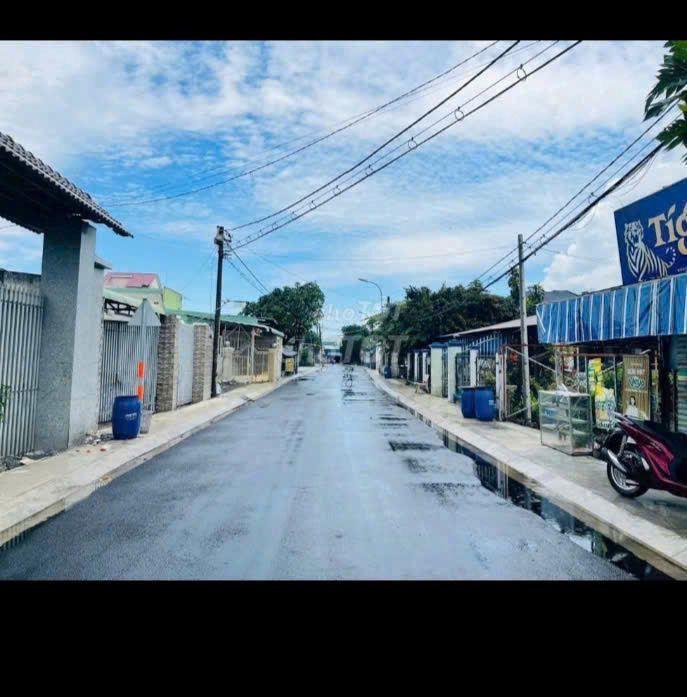 BÁN GẤP ĐẤT 100M2 ĐƯỜNG NGUYỄN THỊ RÀNH GIÁ CHỈ 1 TỶ 2- SỔ HỒNG RIÊNG